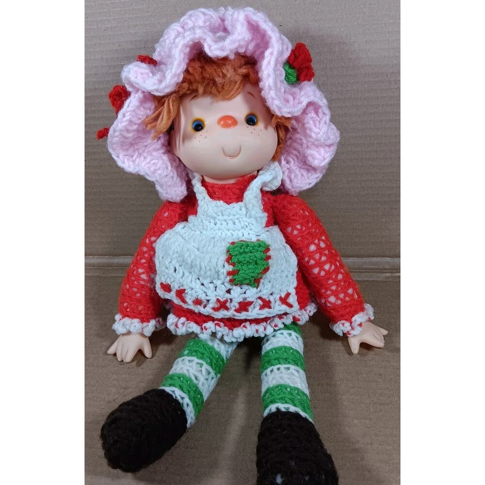 Vintage Strawberry Shortcake Handmade Crochet Doll Vinyl head & hands 14”